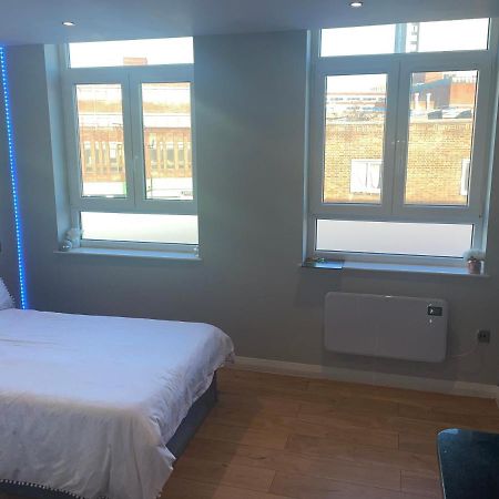 Godson Studio Apartment01 Londra Dış mekan fotoğraf